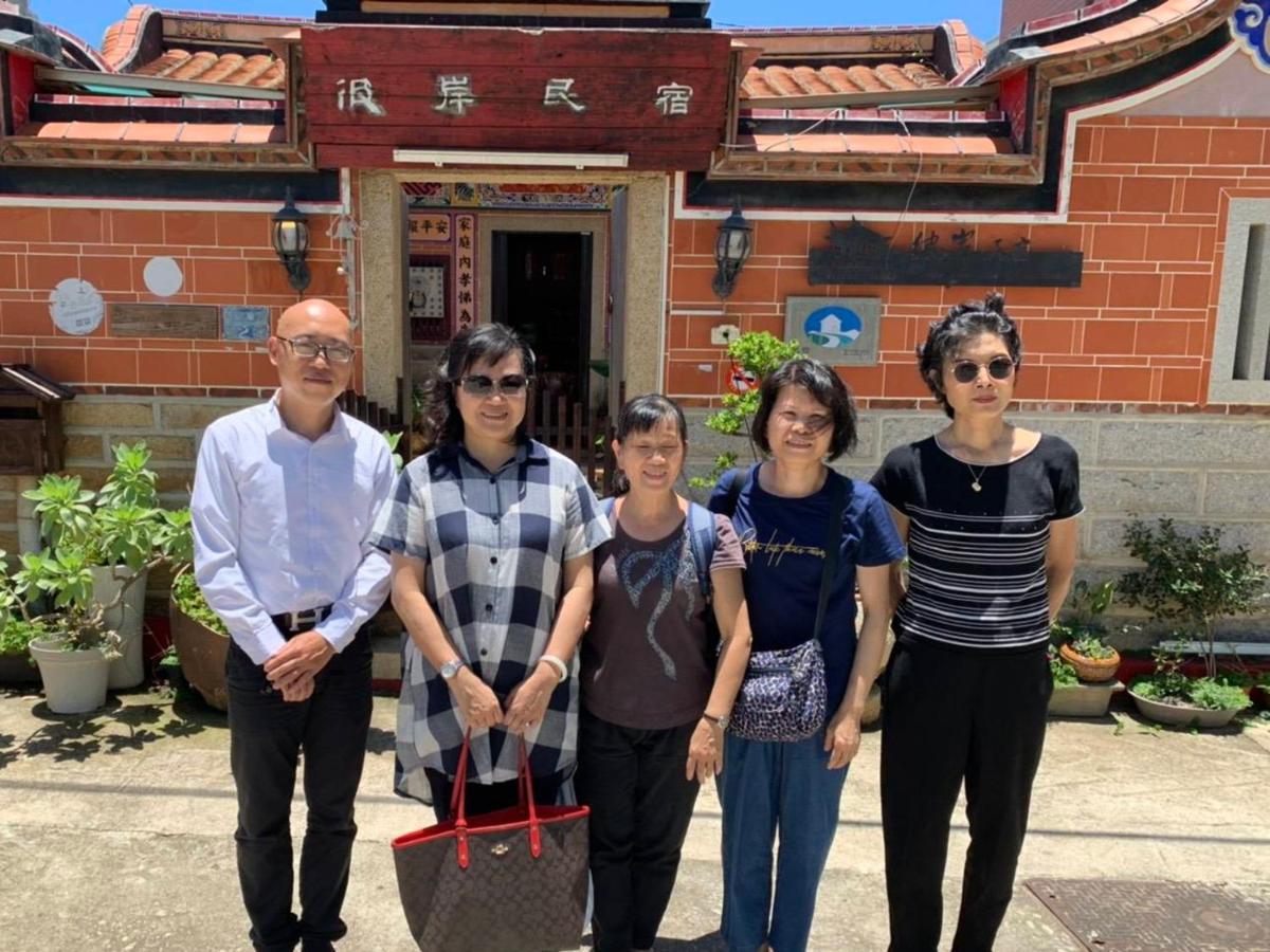 彼岸古厝民宿-包棟優先--Biiann B&B Jinning Екстериор снимка